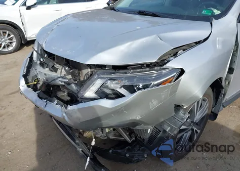 2018 Nissan Pathfinder Platinum z USA, uszkodzony, nr VIN 5N1DR2MM2JC678308